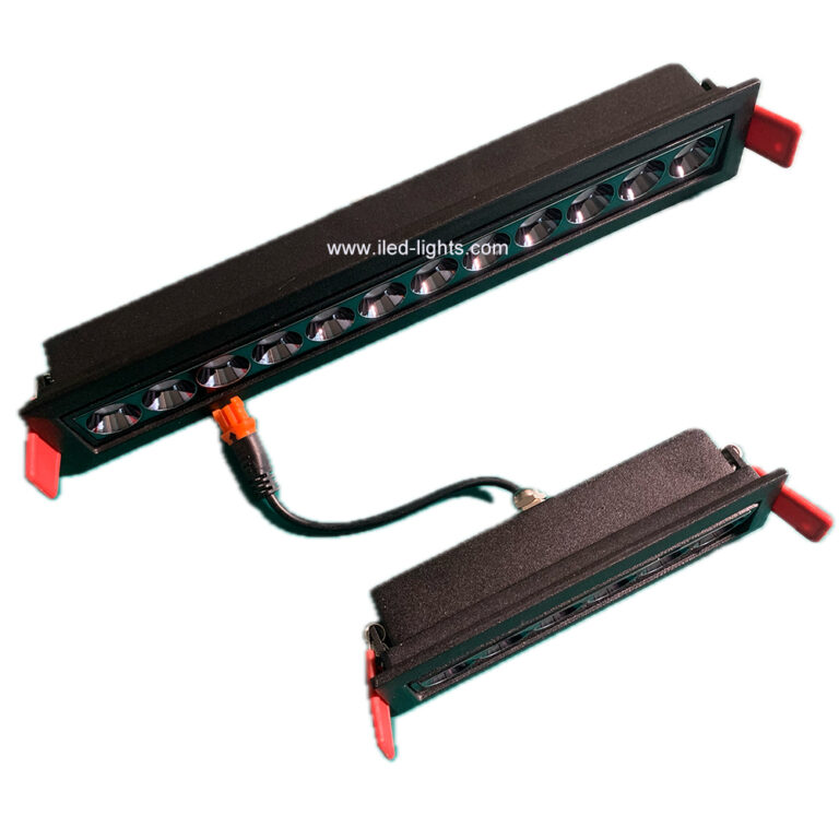 Recessed Linear Downlight LED Fixture UGR < 12 Tiltable